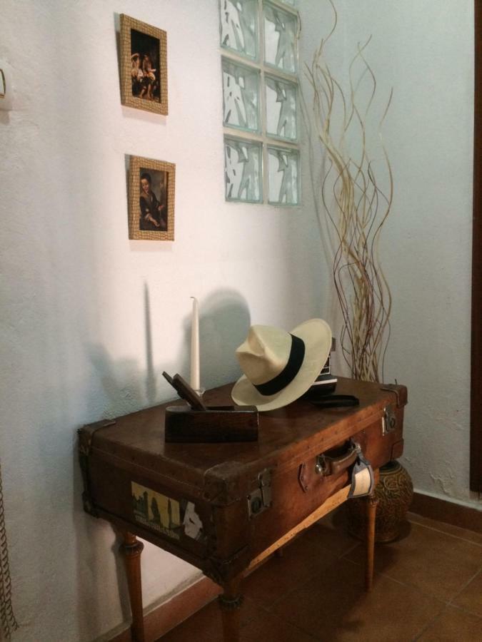 Macastre La Casita Santa Barbaraゲストハウス エクステリア 写真